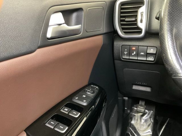 Used 2017 Kia Sportage SX image 21