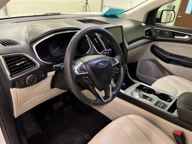 Certified 2021 Ford Edge Titanium AWD/4WD image 11