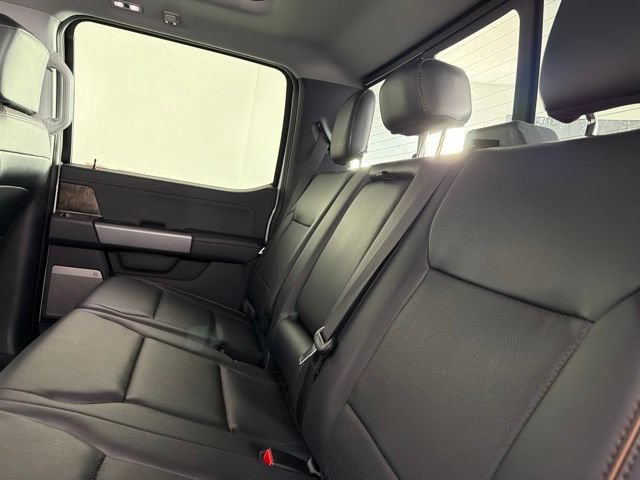 Certified 2025 Ford F250 Lariat w/ Lariat Ultimate Package AWD/4WD image 13