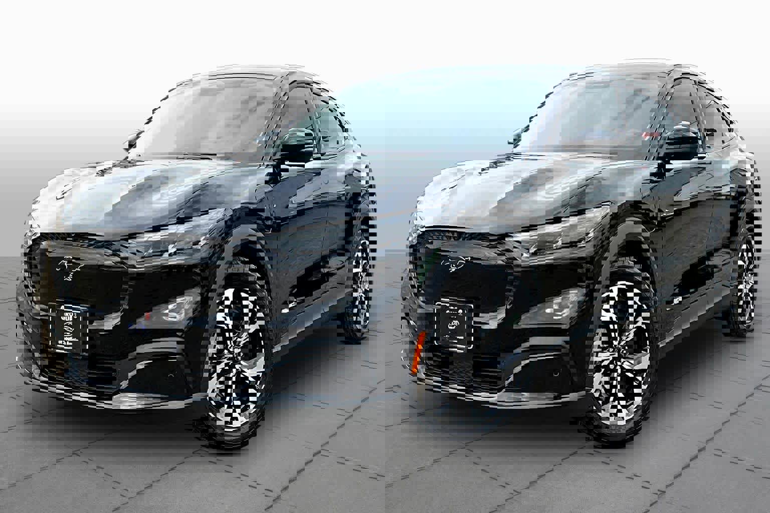 Certified 2025 Ford Mustang Mach-E Select image 34