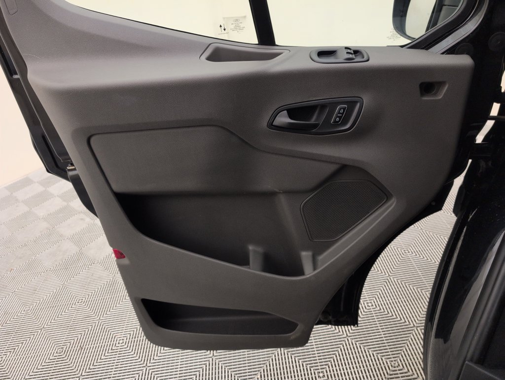 Certified 2024 Ford Transit 350 XLT RWD image 33