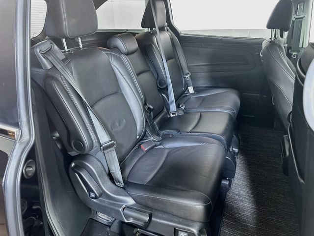 Used 2023 Honda Odyssey Touring image 17