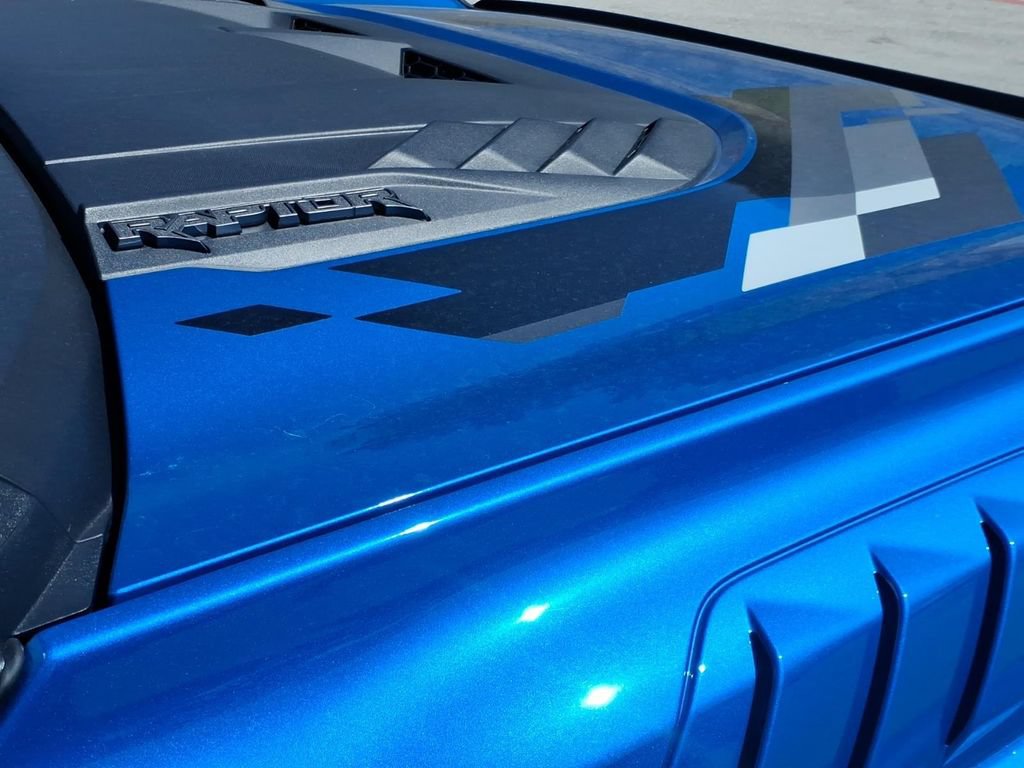 Certified 2025 Ford Bronco Raptor AWD/4WD image 3