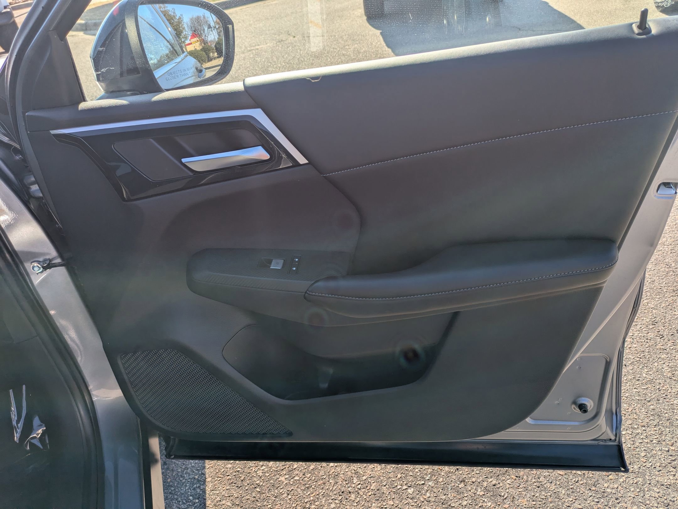 Used 2022 Mitsubishi Outlander SE image 33