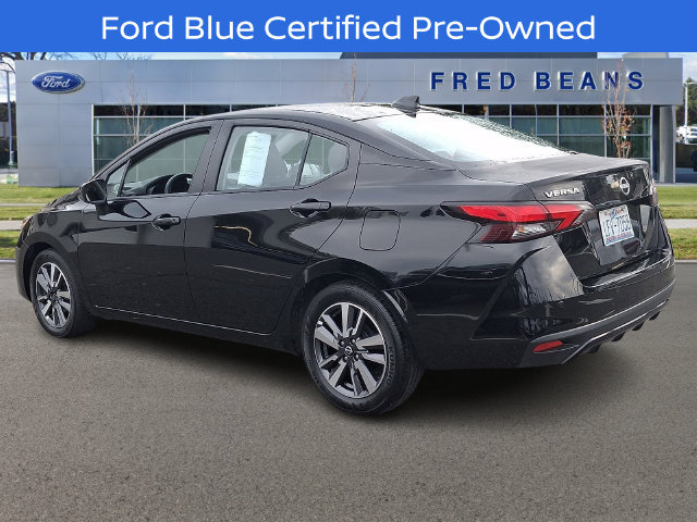 Used 2025 Nissan Versa SV FWD image 4