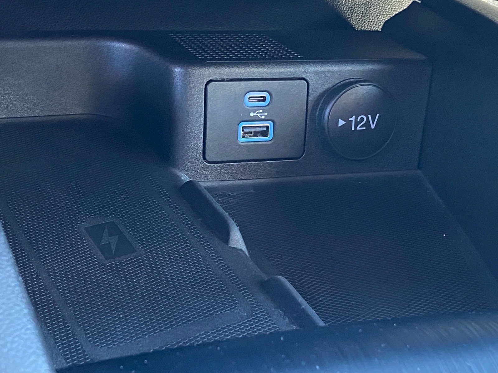 Certified 2023 Ford Escape Platinum w/ Premium Technology Package image 20