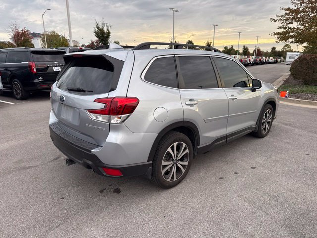 Used 2019 Subaru Forester Limited AWD/4WD image 7