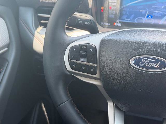 Certified 2025 Ford Explorer Active AWD/4WD image 17