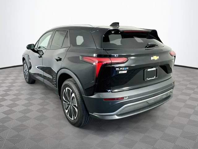 Used 2024 Chevrolet Blazer EV LT AWD/4WD image 10