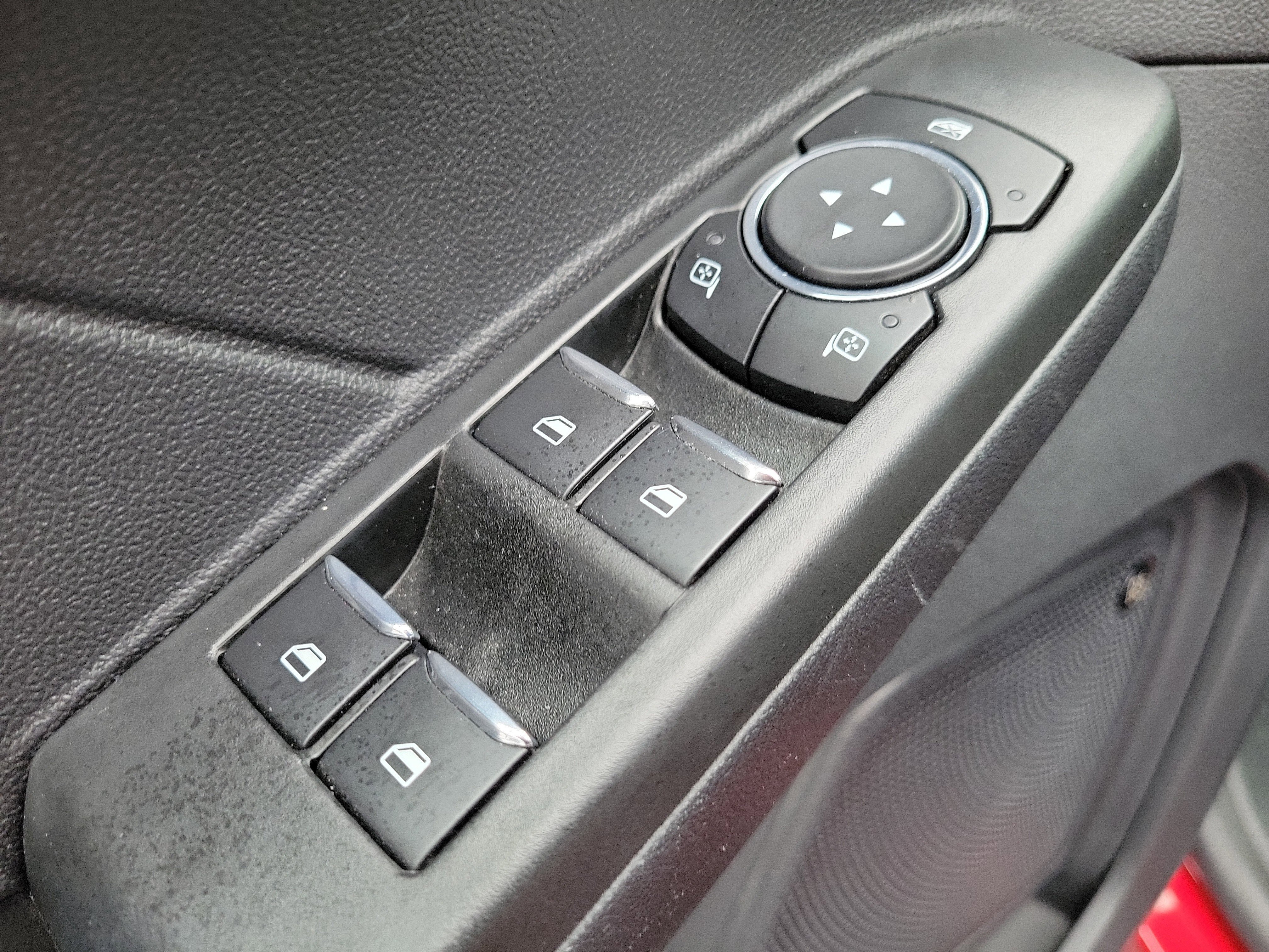 Certified 2022 Ford Escape Titanium w/ Titanium Elite Package image 17