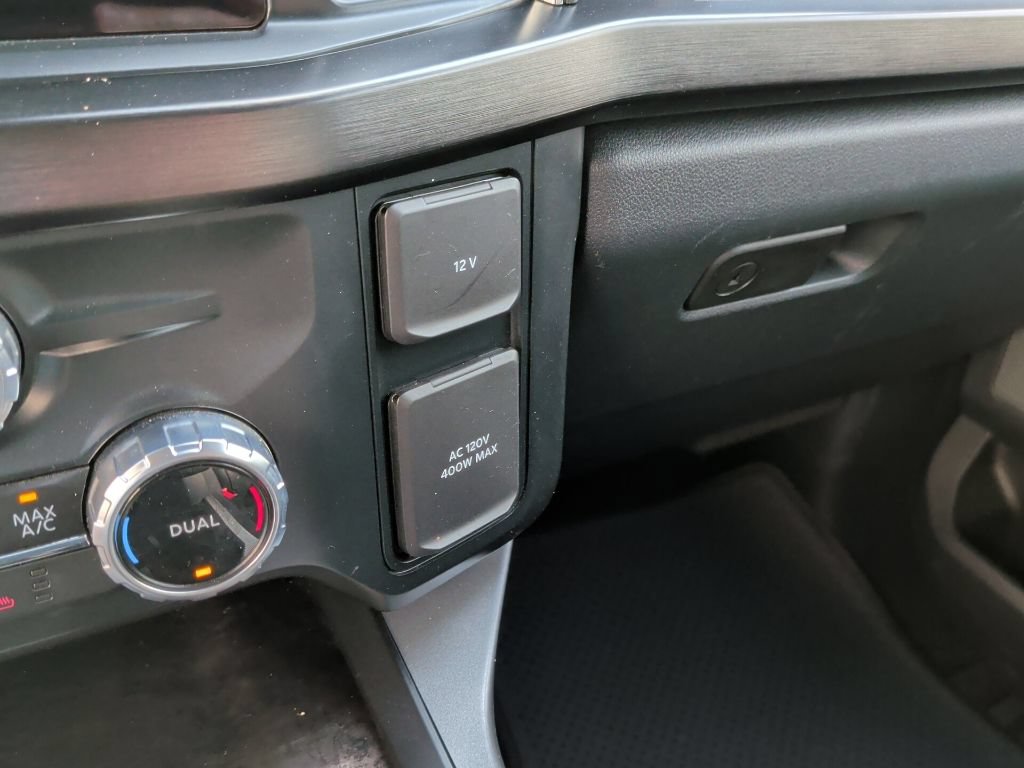 Certified 2023 Ford F350 Lariat w/ Chrome Package AWD/4WD image 29