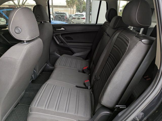 Used 2022 Volkswagen Tiguan S image 18