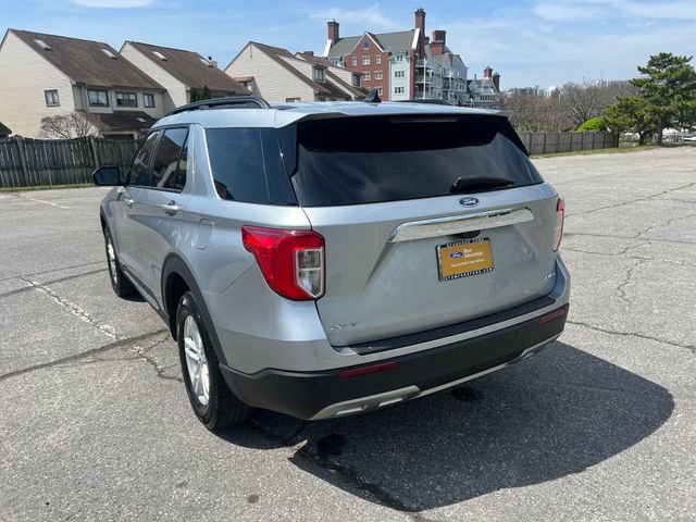 Certified 2022 Ford Explorer XLT w/ Equipment Group 202A AWD/4WD image 5