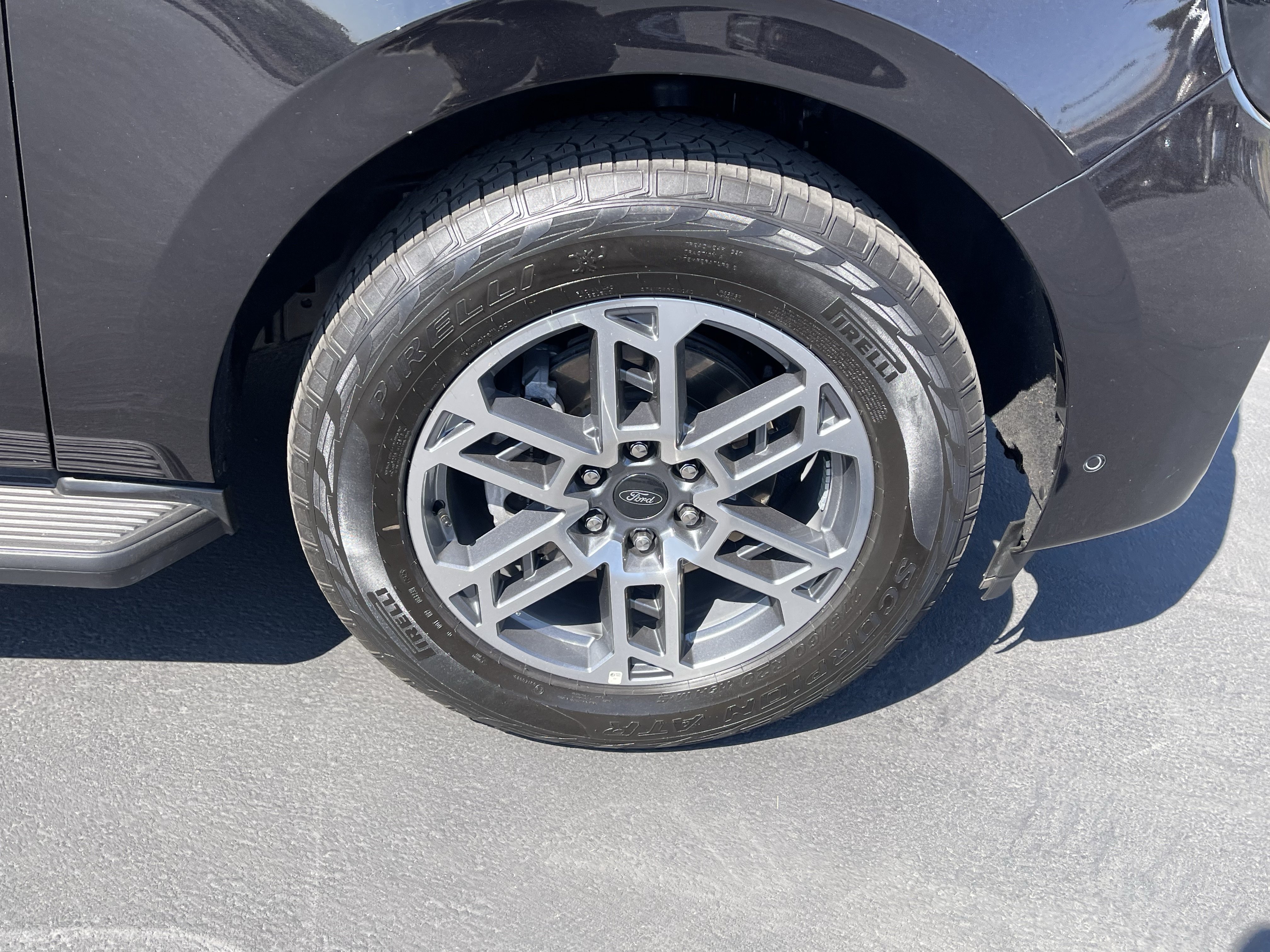 Certified 2025 Ford Expedition Max Active AWD/4WD image 5