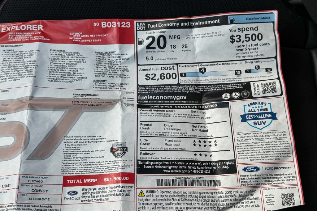 Certified 2025 Ford Explorer ST AWD/4WD image 43