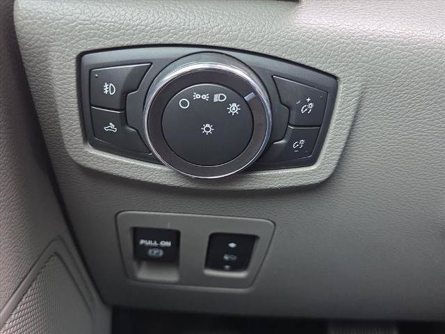 Certified 2019 Ford F150 XLT w/ Equipment Group 302A Luxury AWD/4WD image 18