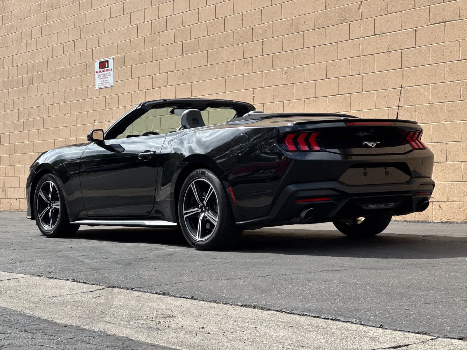 Certified 2024 Ford Mustang Premium RWD image 6