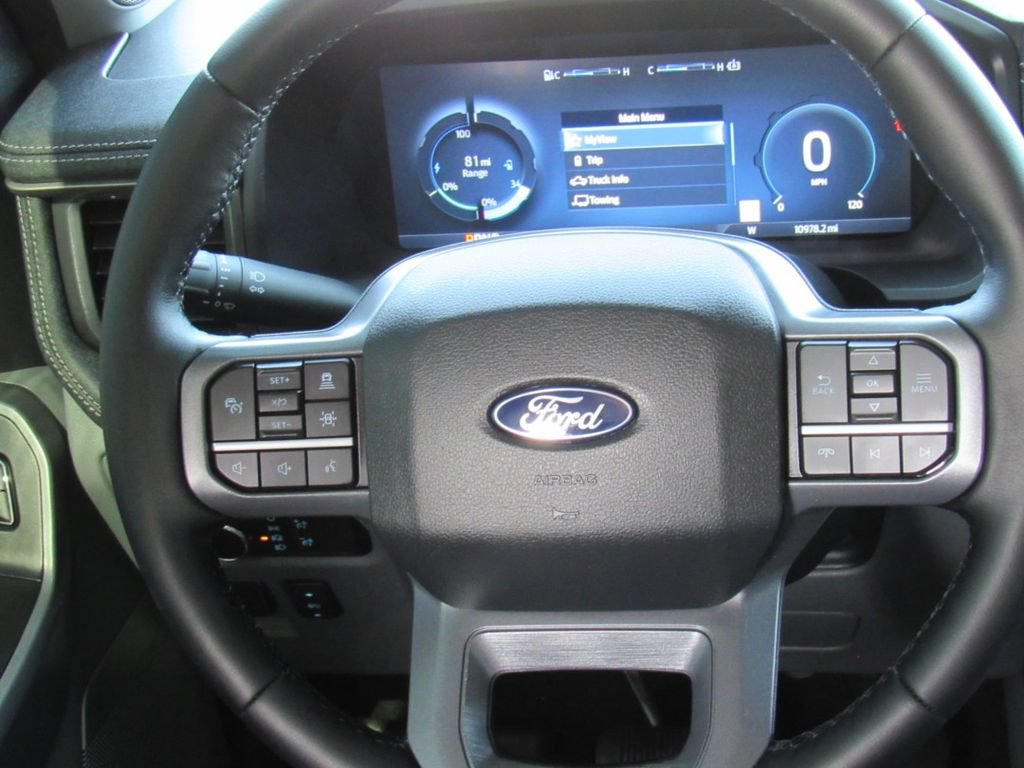 Certified 2025 Ford F150 Lightning Flash AWD/4WD image 21
