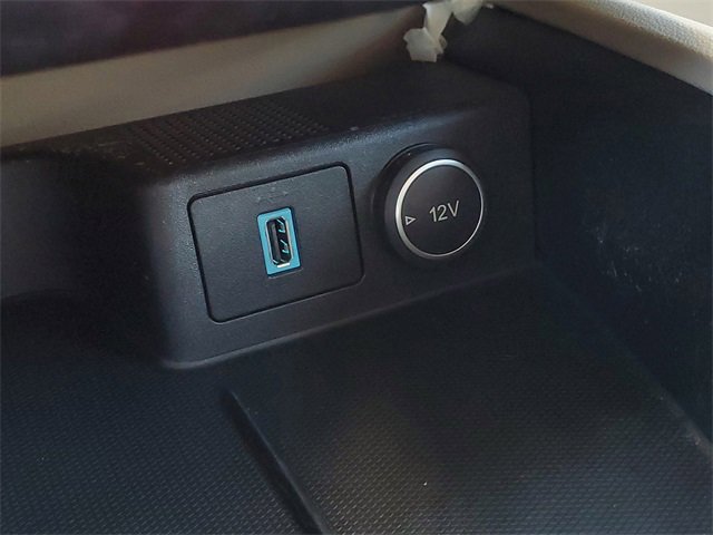 Certified 2020 Ford Escape SE image 23