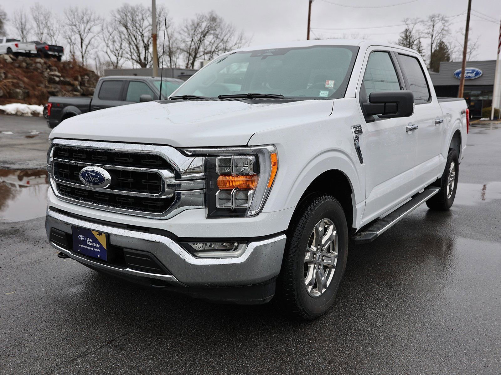 Certified 2022 Ford F150 XLT w/ Equipment Group 302A High image 7