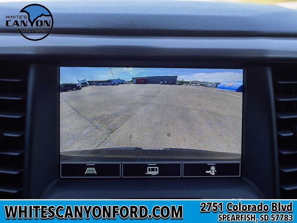 Used 2022 GMC Acadia AT4 w/ Preferred Package AWD/4WD image 15