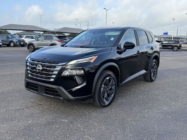 Used 2025 Nissan Rogue SV FWD image 9