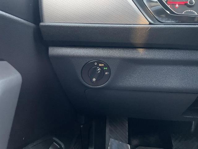 Used 2019 Volkswagen Jetta S image 16