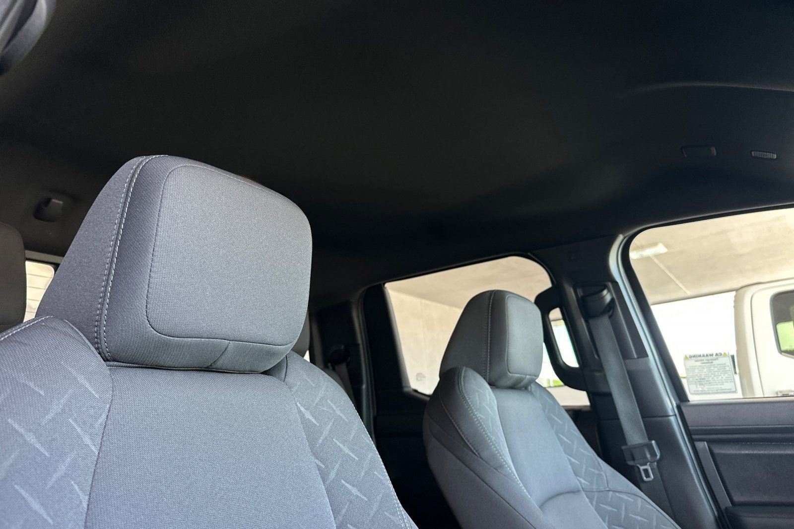 Used 2024 Toyota Tacoma SR5 AWD/4WD image 15