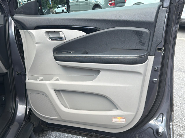 Used 2020 Honda Ridgeline RTL-E image 16