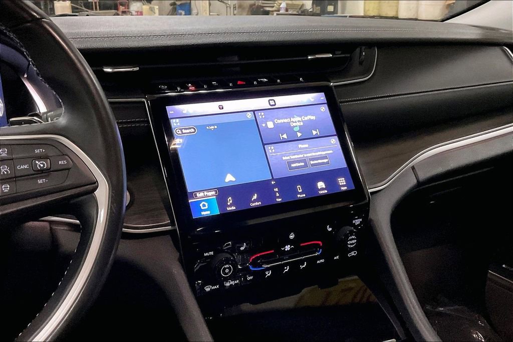 Used 2021 Jeep Grand Cherokee L Limited image 6