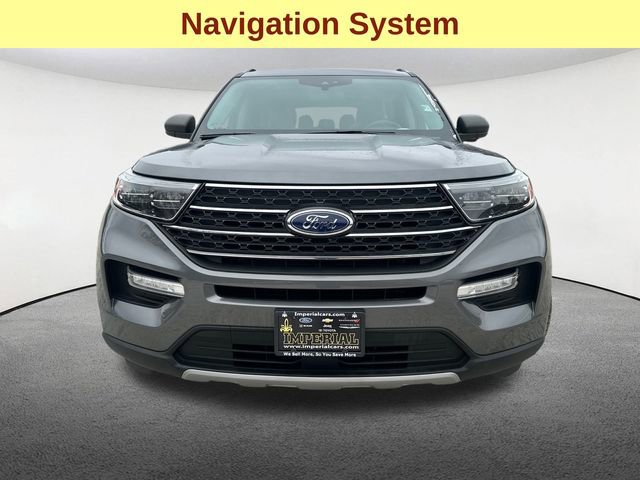 Certified 2022 Ford Explorer XLT w/ Equipment Group 202A image 4