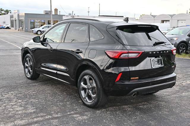 Certified 2024 Ford Escape ST-Line w/ Tech Pack #1 AWD/4WD image 11