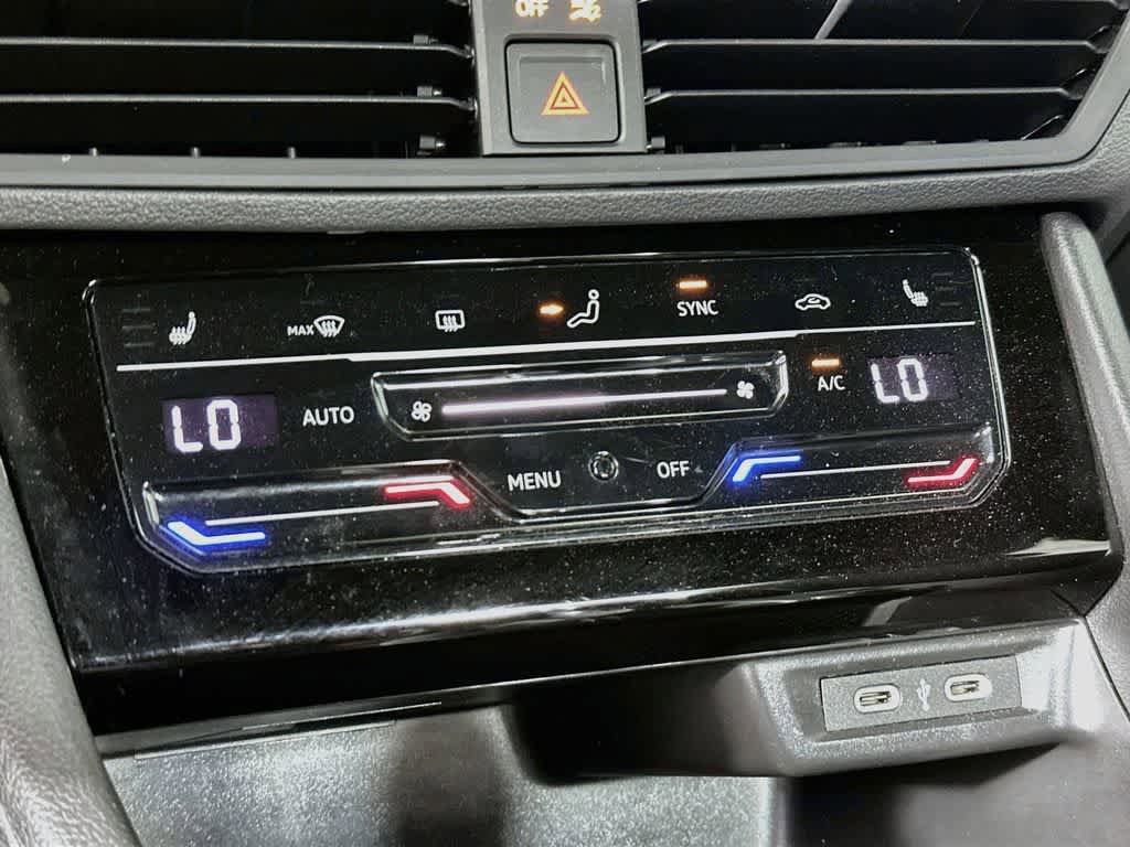 Used 2025 Volkswagen Jetta Sport FWD image 16