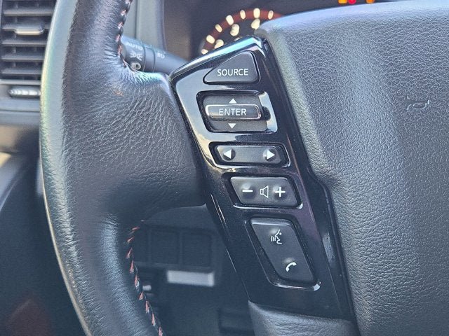 Used 2022 Nissan Frontier PRO-4X AWD/4WD image 20