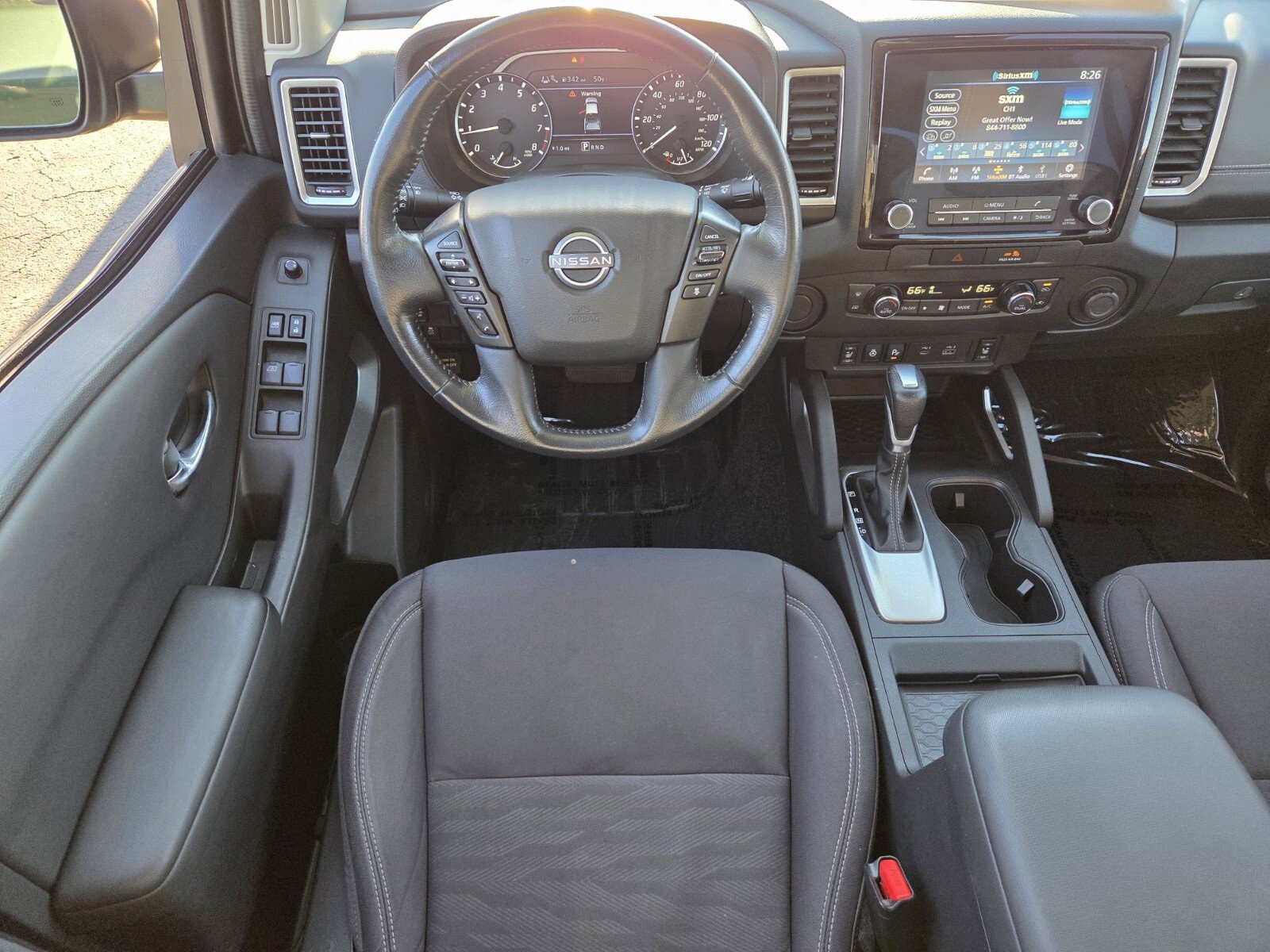 Used 2022 Nissan Frontier SV image 12