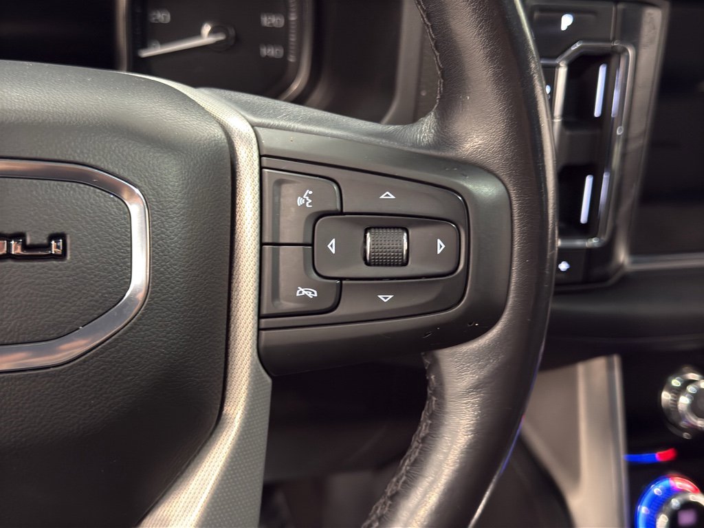 Used 2021 GMC Yukon XL Denali w/ Denali Ultimate Package image 14