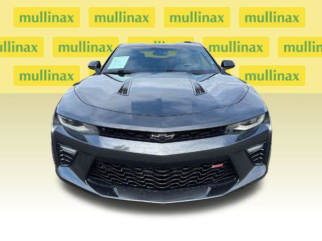 Used 2018 Chevrolet Camaro SS RWD image 16