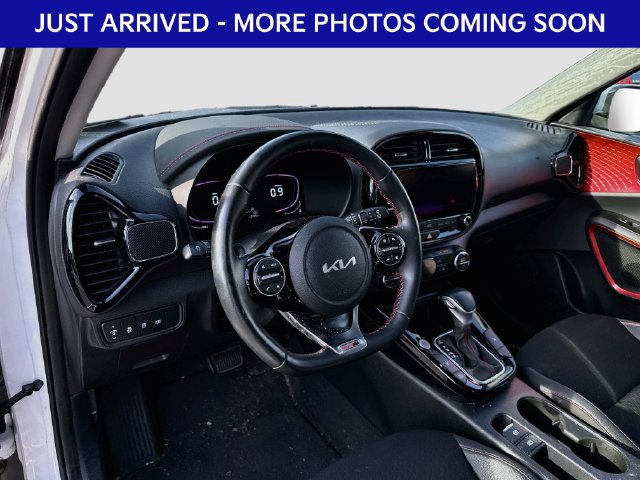 Used 2023 Kia Soul GT-Line w/ GT-Line Technology Package FWD image 11