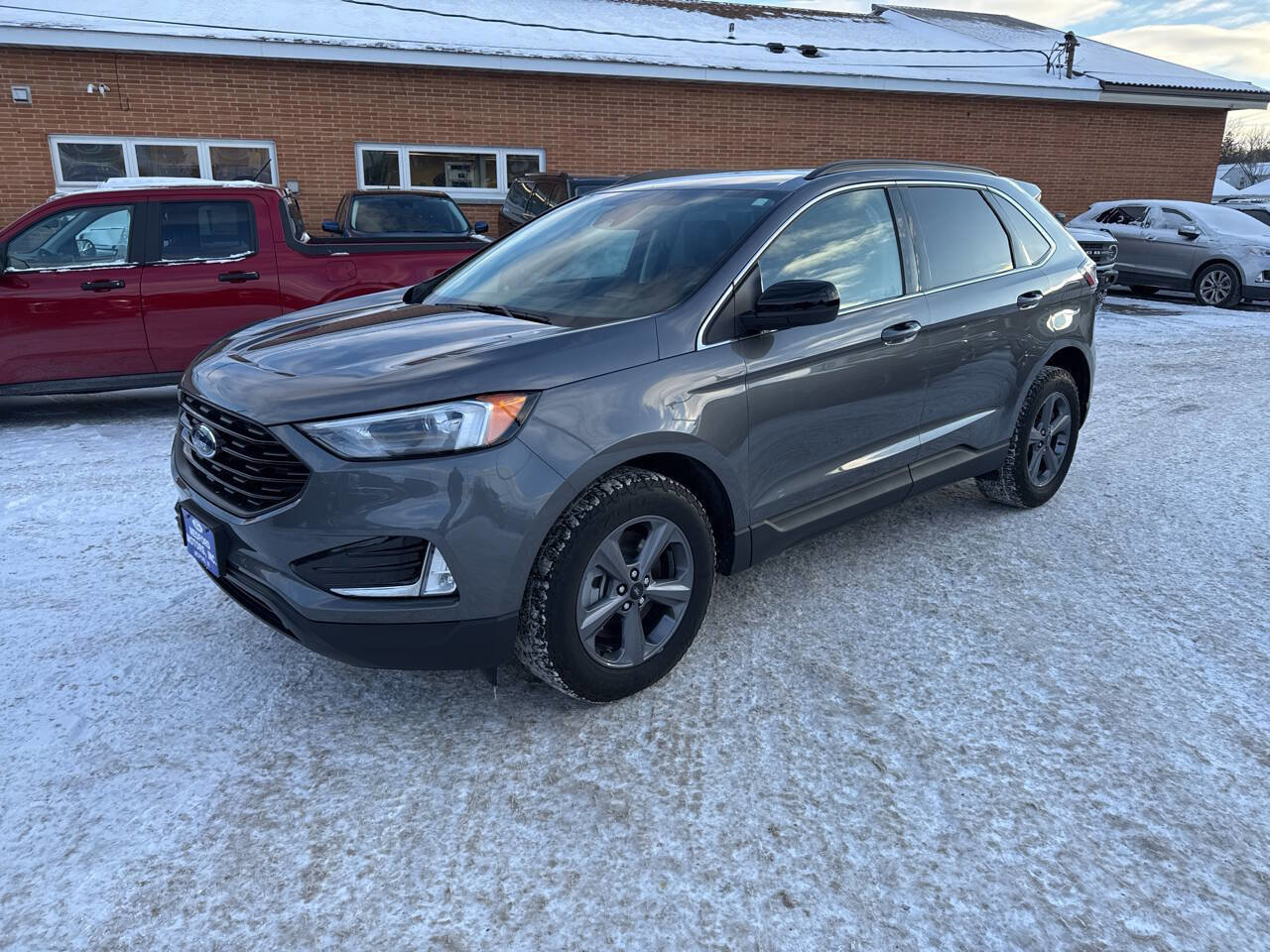 Certified 2022 Ford Edge SEL w/ Sport Appearance Package image 9