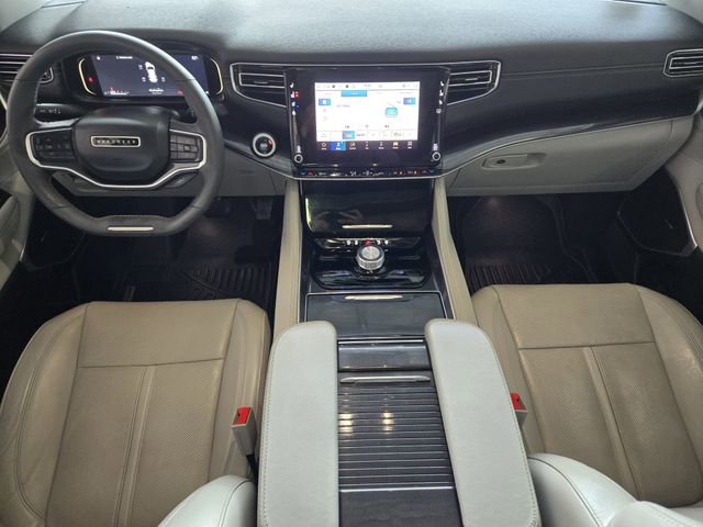 Used 2024 Jeep Wagoneer L 2WD w/ Premium Group I image 28