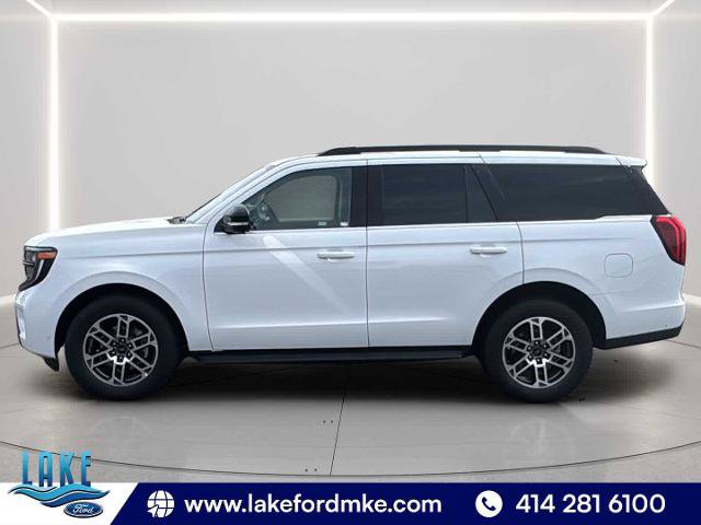 Certified 2025 Ford Expedition Active AWD/4WD image 4