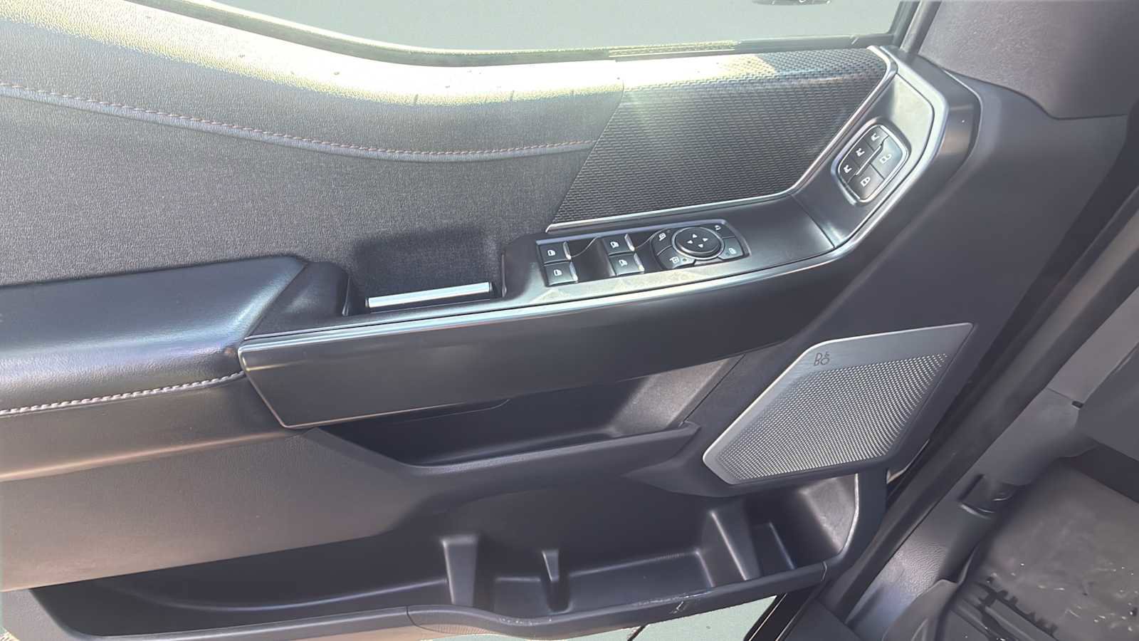 Certified 2023 Ford F150 Raptor w/ Raptor Carbon Fiber Package image 11