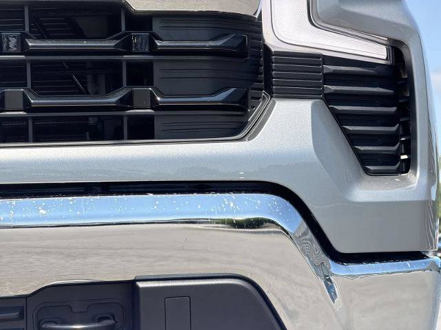 Used 2026 Chevrolet Silverado 1500 LT AWD/4WD image 11