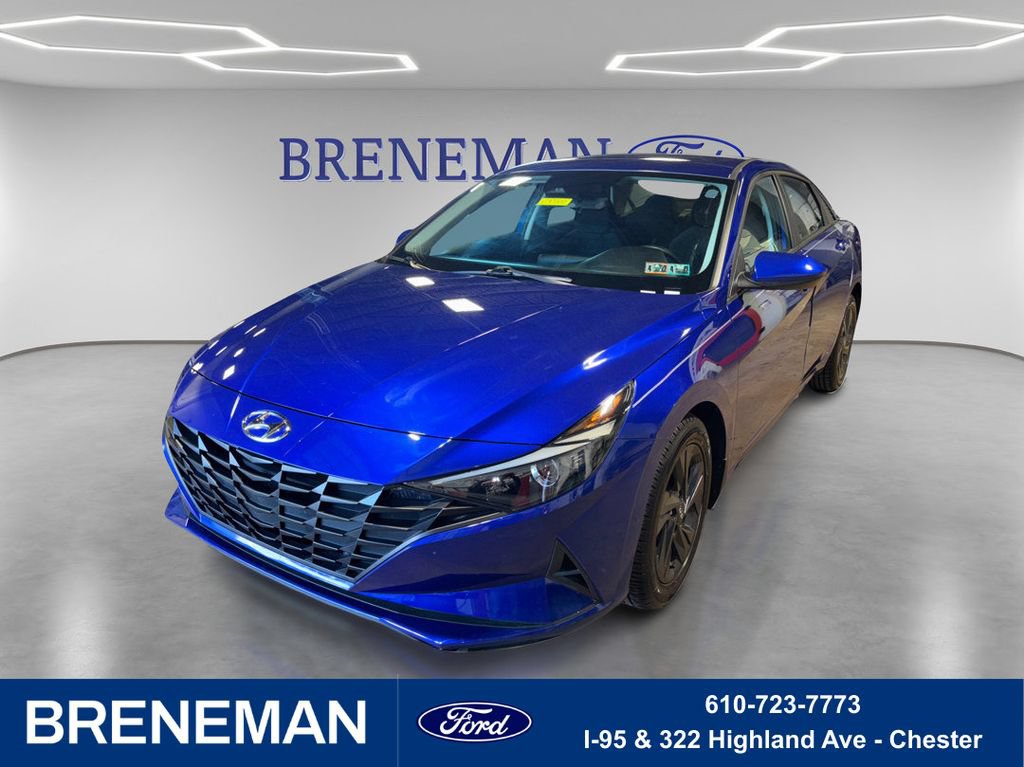 Used 2023 Hyundai Elantra SEL FWD image 1
