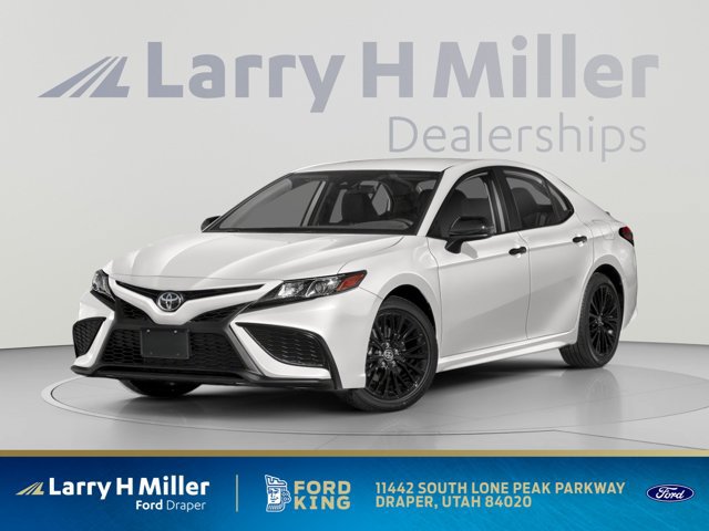 Used 2021 Toyota Camry SE AWD/4WD image 1