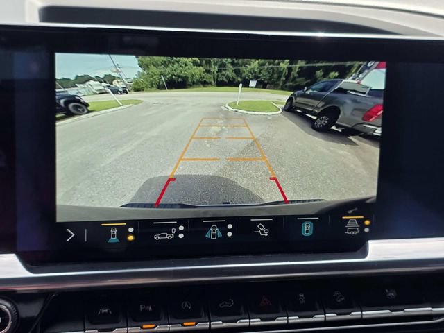 Used 2023 Chevrolet Silverado 1500 LTZ w/ LTZ Premium Package AWD/4WD image 24