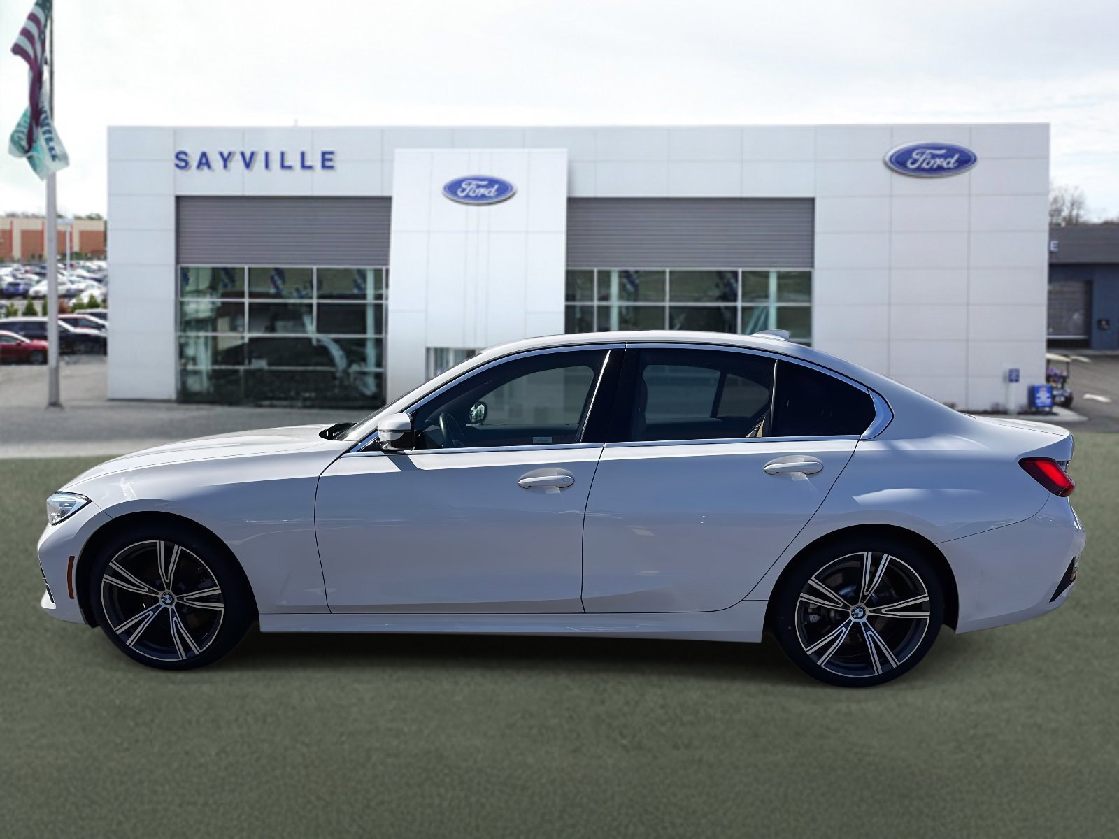 Used 2021 BMW 330i xDrive Sedan w/ Premium Package image 2