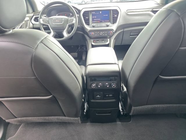 Used 2023 GMC Acadia SLT w/ Preferred Package AWD/4WD image 16
