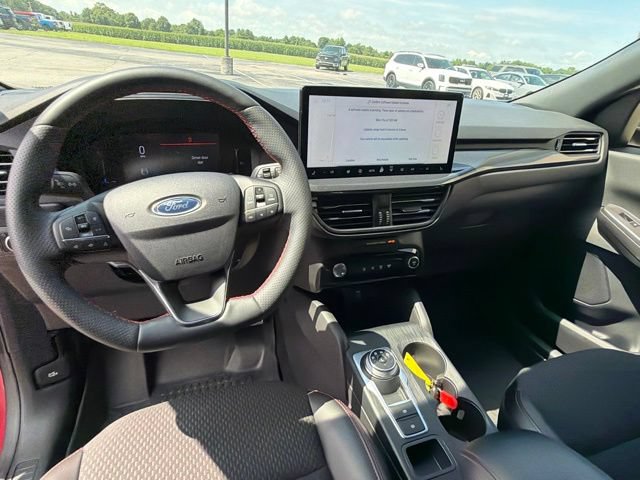 Certified 2024 Ford Escape ST-Line w/ Tech Pack #1 FWD image 14