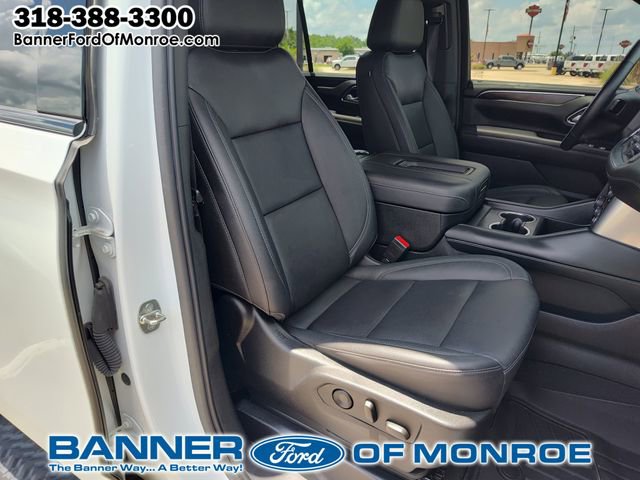 Used 2022 Chevrolet Tahoe Z71 w/ Luxury Package AWD/4WD image 24